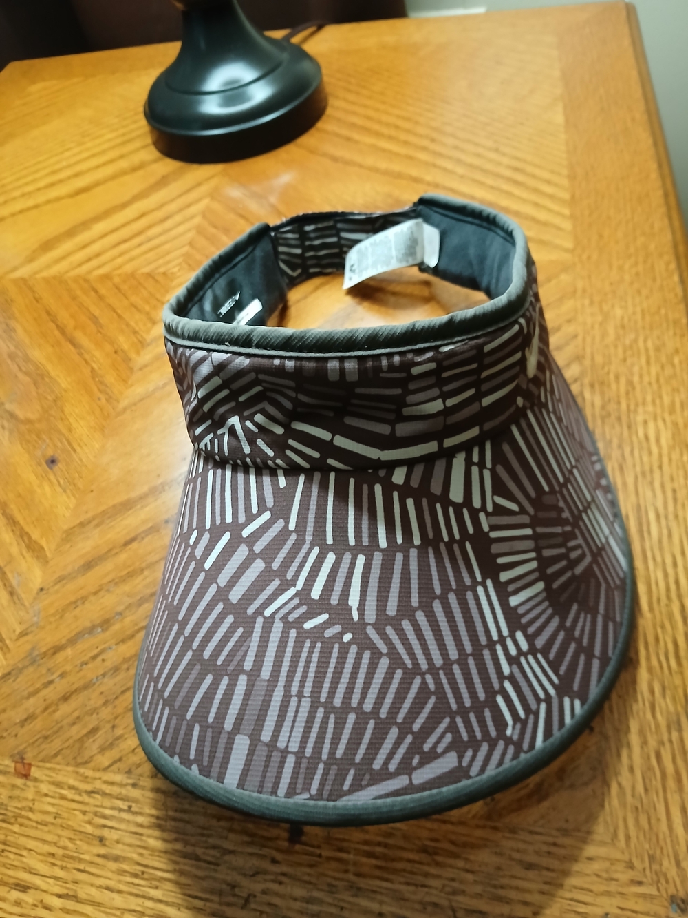 Nike Golf Patterned Sun Visor Hat - Brown with Light Taupe Print